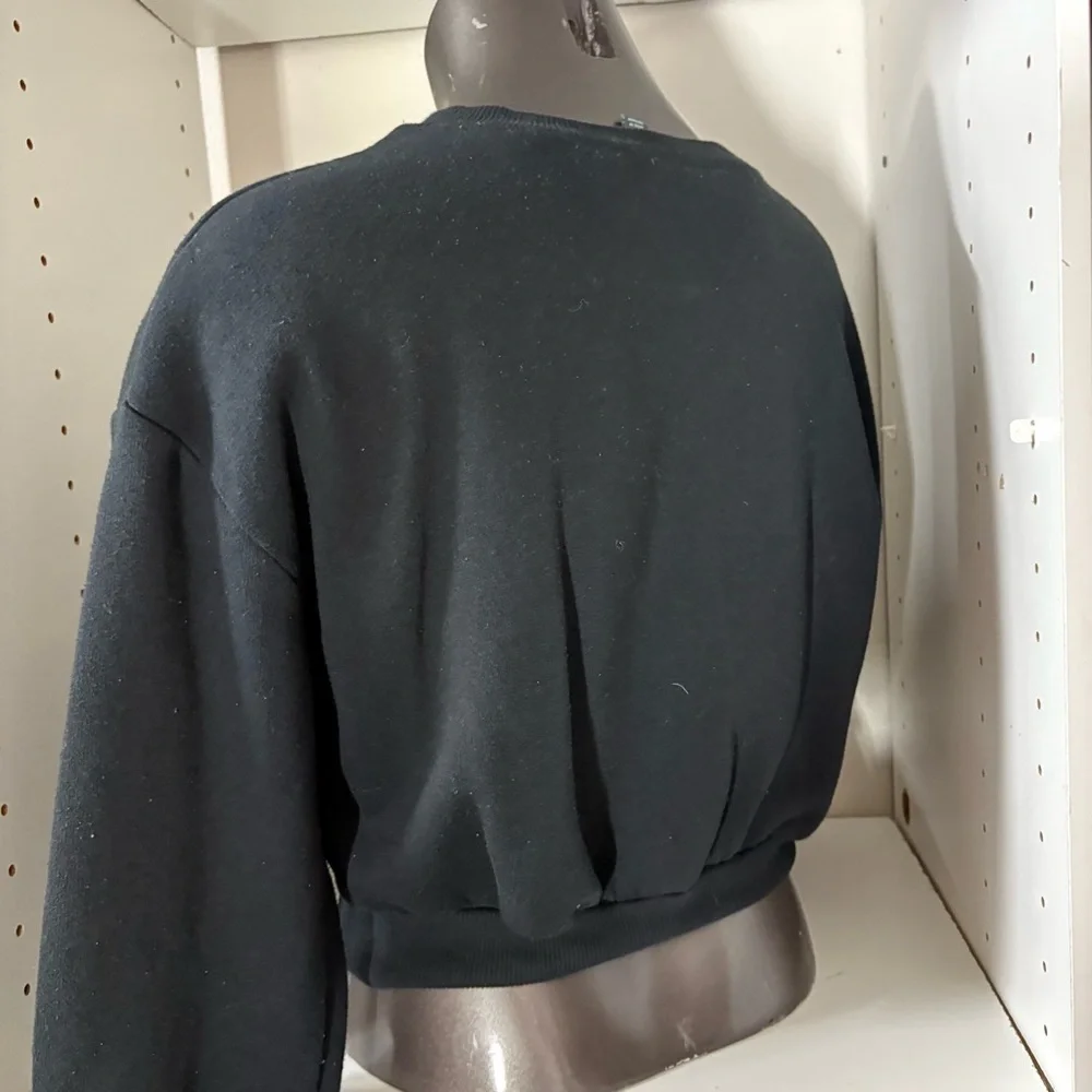 Woman’s wild fable crop top pull over sweatshirt, size medium - Picture 6 of 15